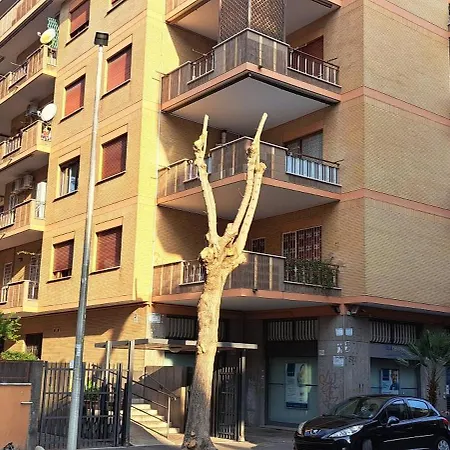 Turistico Apartamento *